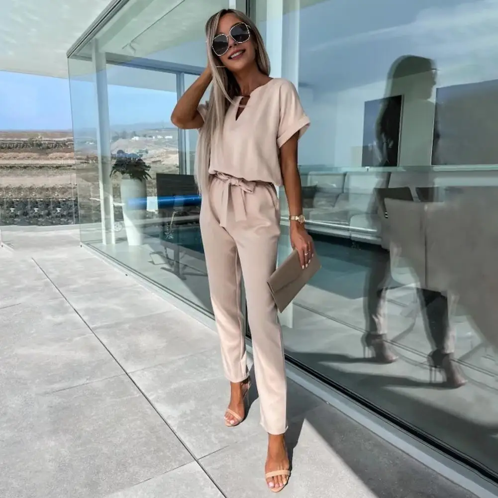 

Ol Jumpsuit Elegant V-neck Lace-up Jumpsuit with Slim Waist Pleated Side Pockets for Ol Commute Casual Chic Style Women Jumpsuit