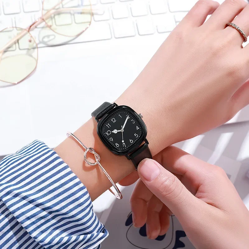 

Fashion Silicone Quartz Women's Watch Wristwatch Ladies Clock Christmas Gift Valentine's Day Reloj Mujer