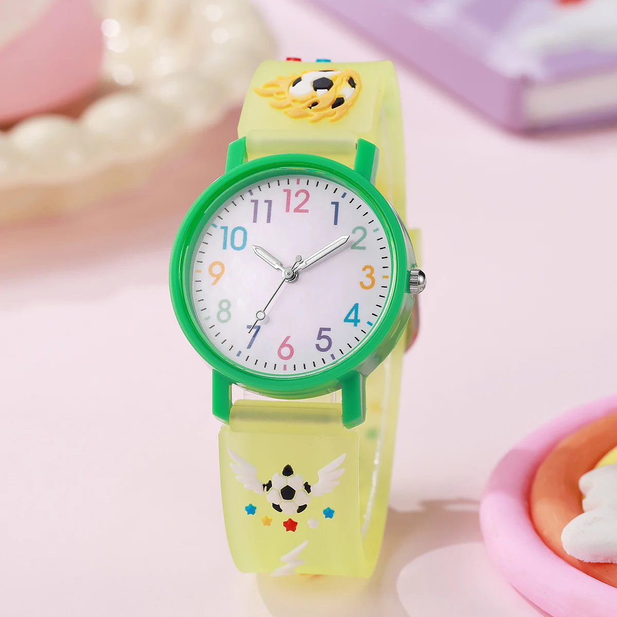Cute cartoon children's watch football champion pattern color scale, suitable for daily school wear, birthday, Christmas gifts