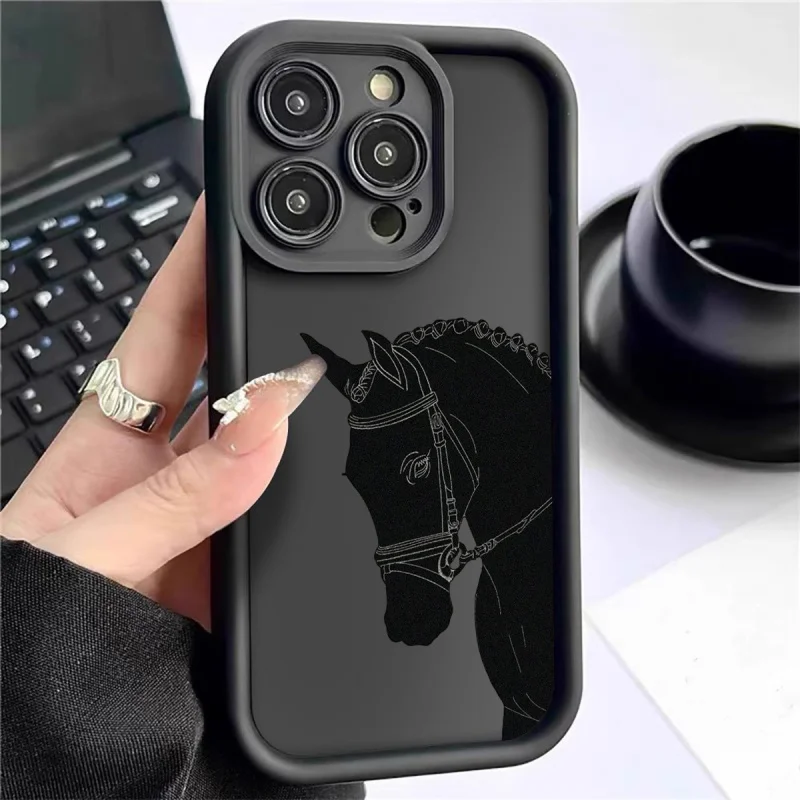 Coque de protection pour iPhone 15/16/17 avec motif Tête de Cheval, Diamant de Contemplation, Échelle à marches en sable et Rainures Noires, compatible avec l'Œil Céleste