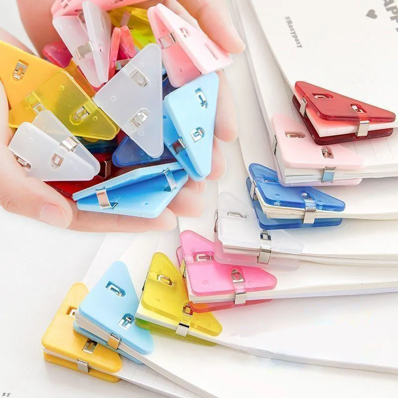 

5PCS Multi Color Triangular Corner Clip Multifunctional Student Book Clip Paper Storage Tool Folder Office Desktop Storage Tool