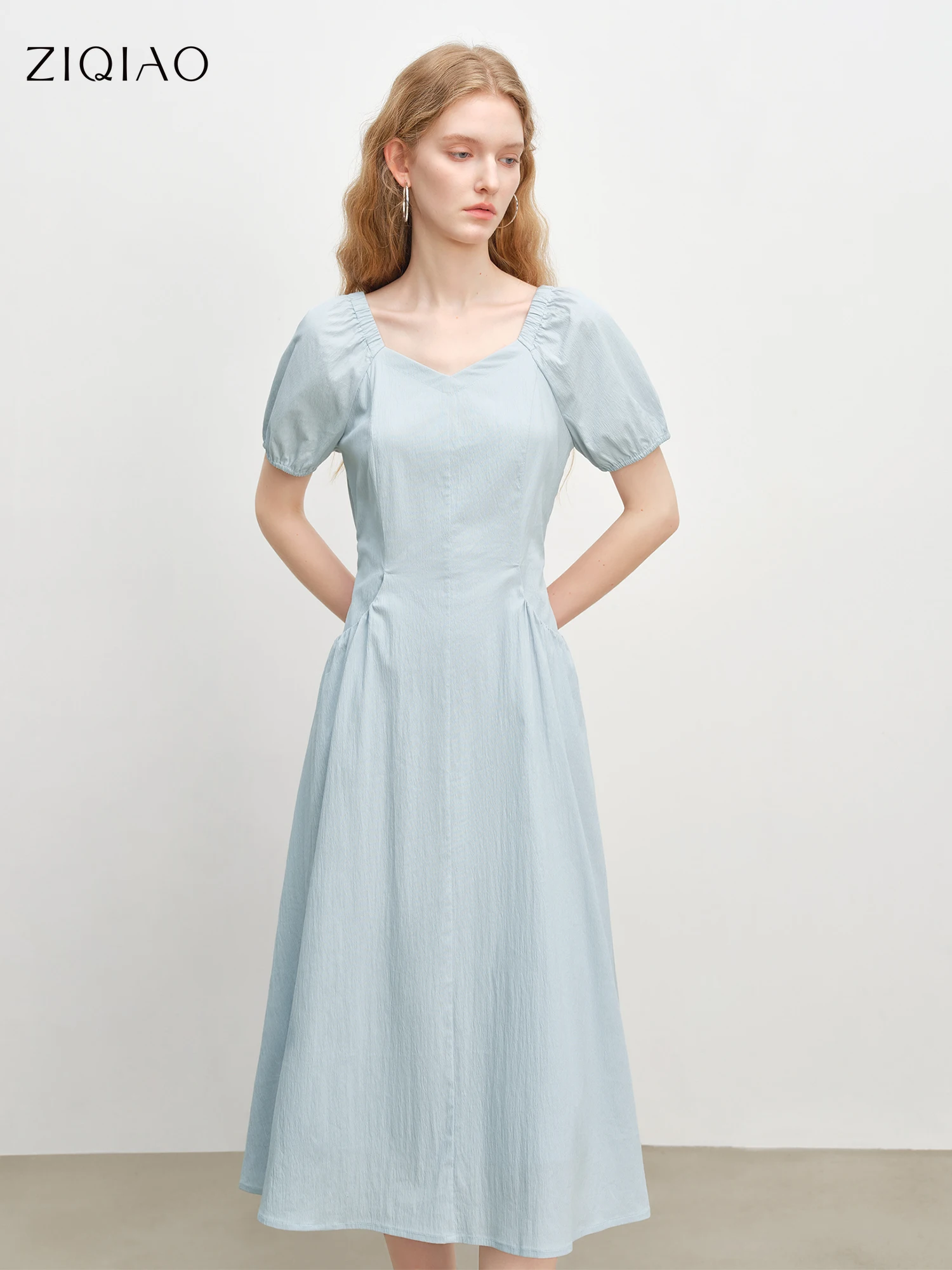 

ZIQIAO Minimalism Short-sleeved Elegant Graceful Dress for Women 2025 Summer New Arrival Unique Beautiful Long Dress 25ZQ92208