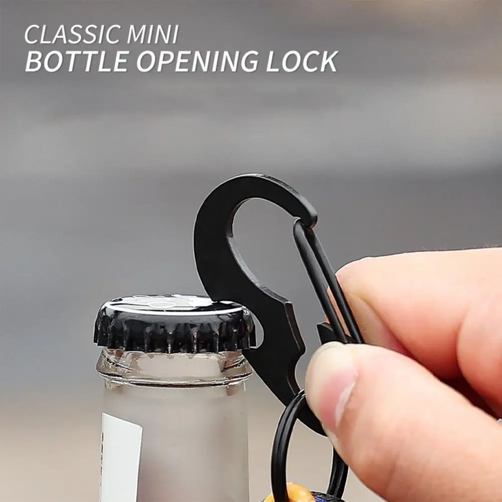 Multifunctional Hanging Buckle Carabiner Stainless Steel Car Key Chain Mini Size Key Chain Bottle Opener Emergency Tool