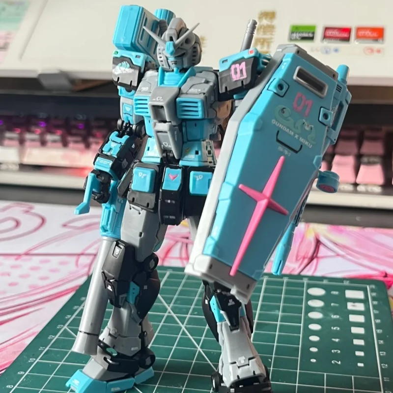 ガンプラ-rg40b-1-144-rx-78-2-元祖-ver20-初音ミクカラー組立モデルキットアクションフィギュアウォーターデカール付きアニメメカ玩具