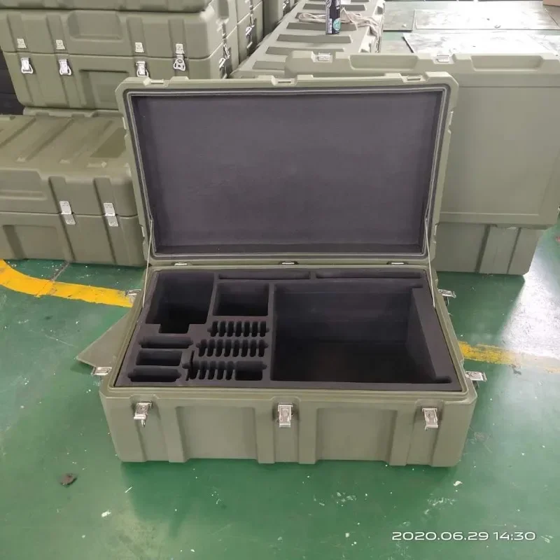 Rotomolded Plastic Tool Box Tool Case Container Crossover Overland Cargo Case Equipment