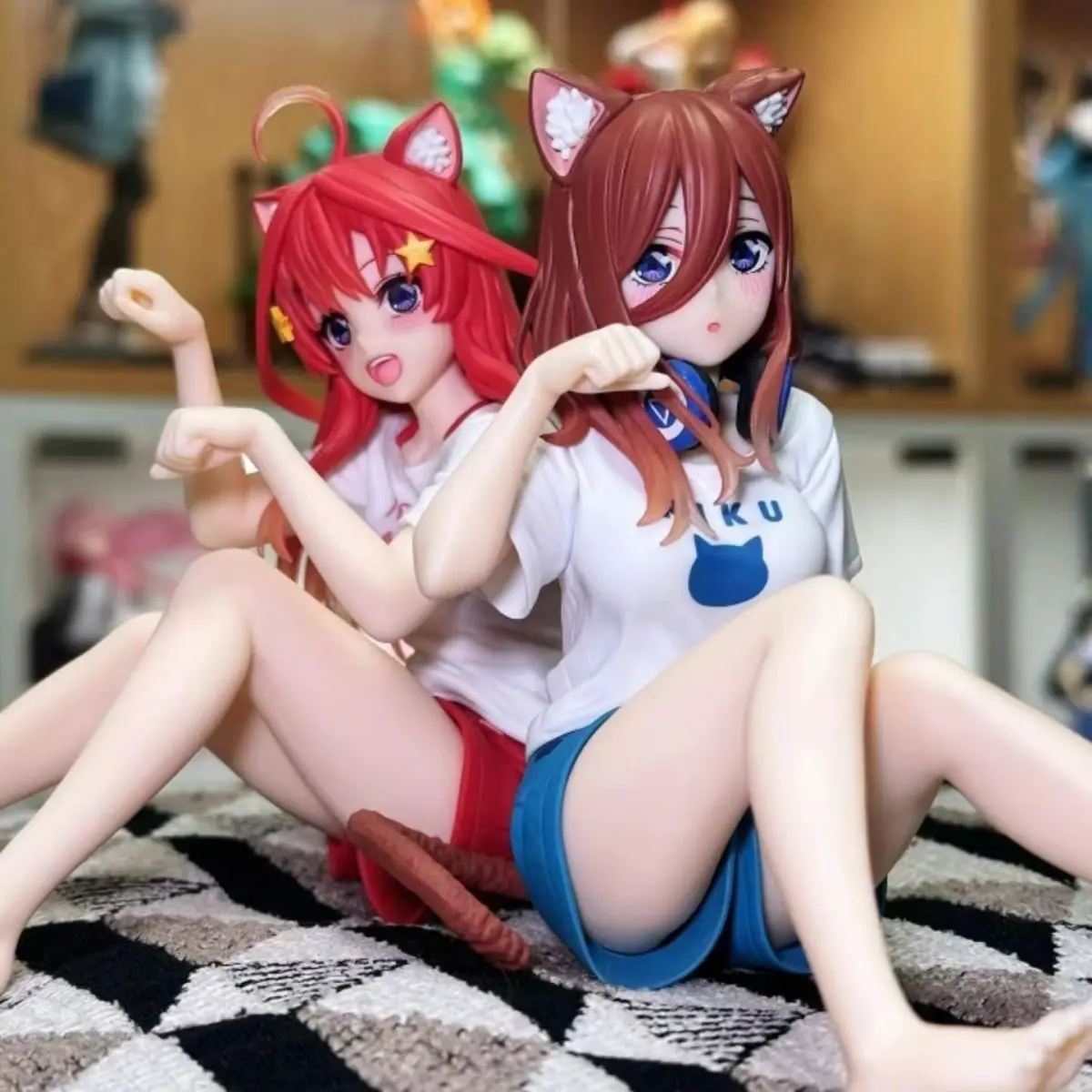 Anime The Quintessential Quintuplets Desktop Cute Nakano Itsuki Figures Cat Room Wear Ver Girl Statue Model Doll Desk Decoration