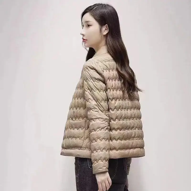 New Fashion Light Cotton Jacket Female Short Autumn Winter Wavy Grain  Cotton-padded Jacket Small Standing Collar Winter Coat