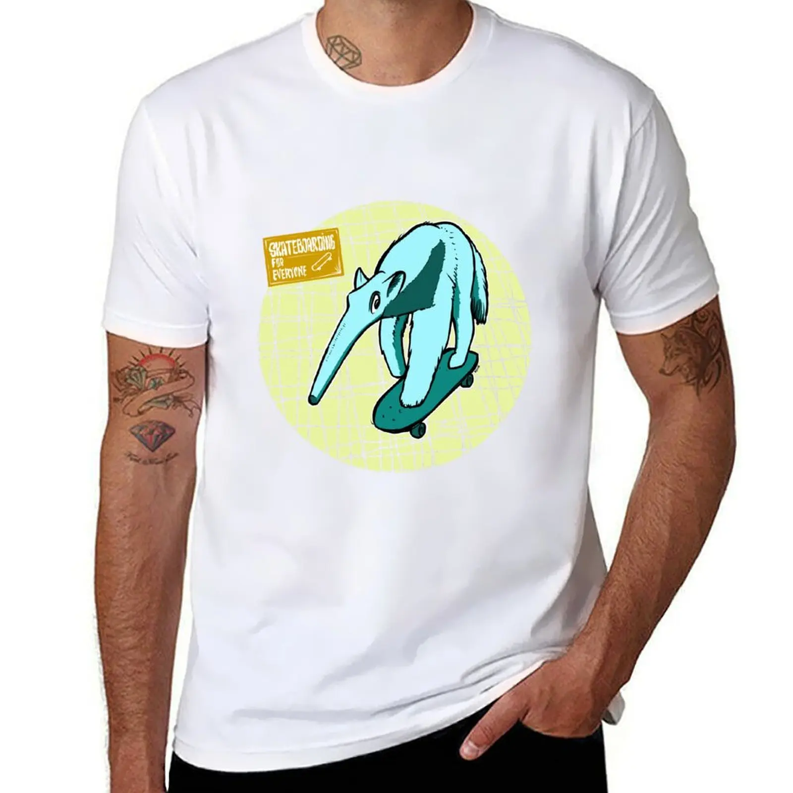 

everyone - Anteater for Skateboarding T-Shirt Lightweight Running T-Shirt