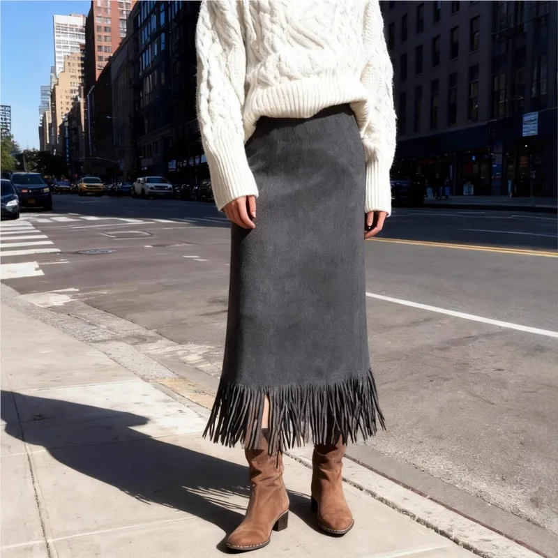 2025 Autumn And Winter Elegant All-match Women's Retro Suede Skirt Fashionable Solid Color Hem Tassel Decorated H-shaped Skirt