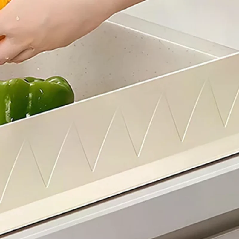 1 PCS Silicone Sink Splash Guard With Suction Cup Sink Baffle Splash Guard Splash Protector For Kitchen Island And Bathroom