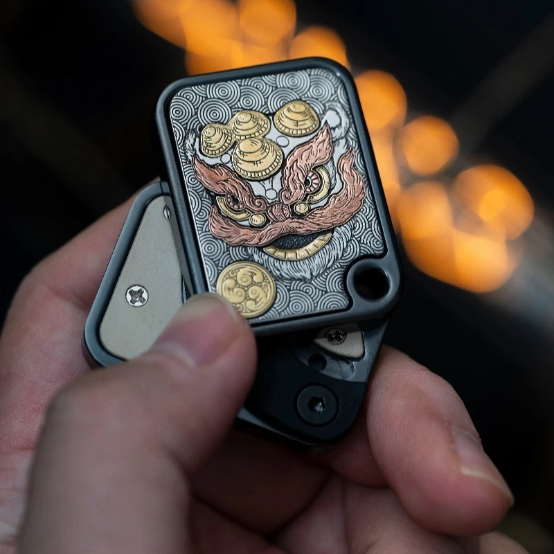 BPMODSEDC Lion Metal Price Tag Side Push Fingertip Push Decompression Toy