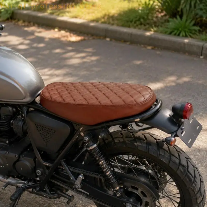 Gestepptes Motorrad-Ersatzsitzkissen mit genähtem Rand für Builds H8WE – Detail 3