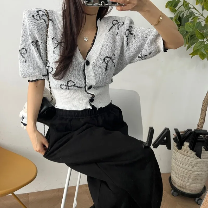 Neploe 2024 Spring New Slim Fit Knitted Cardigan Sweet V-neck Bow Print Single Breasted Sweaters Y2k Short Sleeve Tops Women