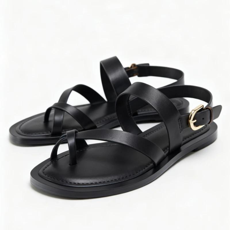 

Summer Clip Toe Design Black Flat Sandals Woman Fashion Cross Narrow Band Buckle Gladiator Sandals Comfortable Beach Flip Flops