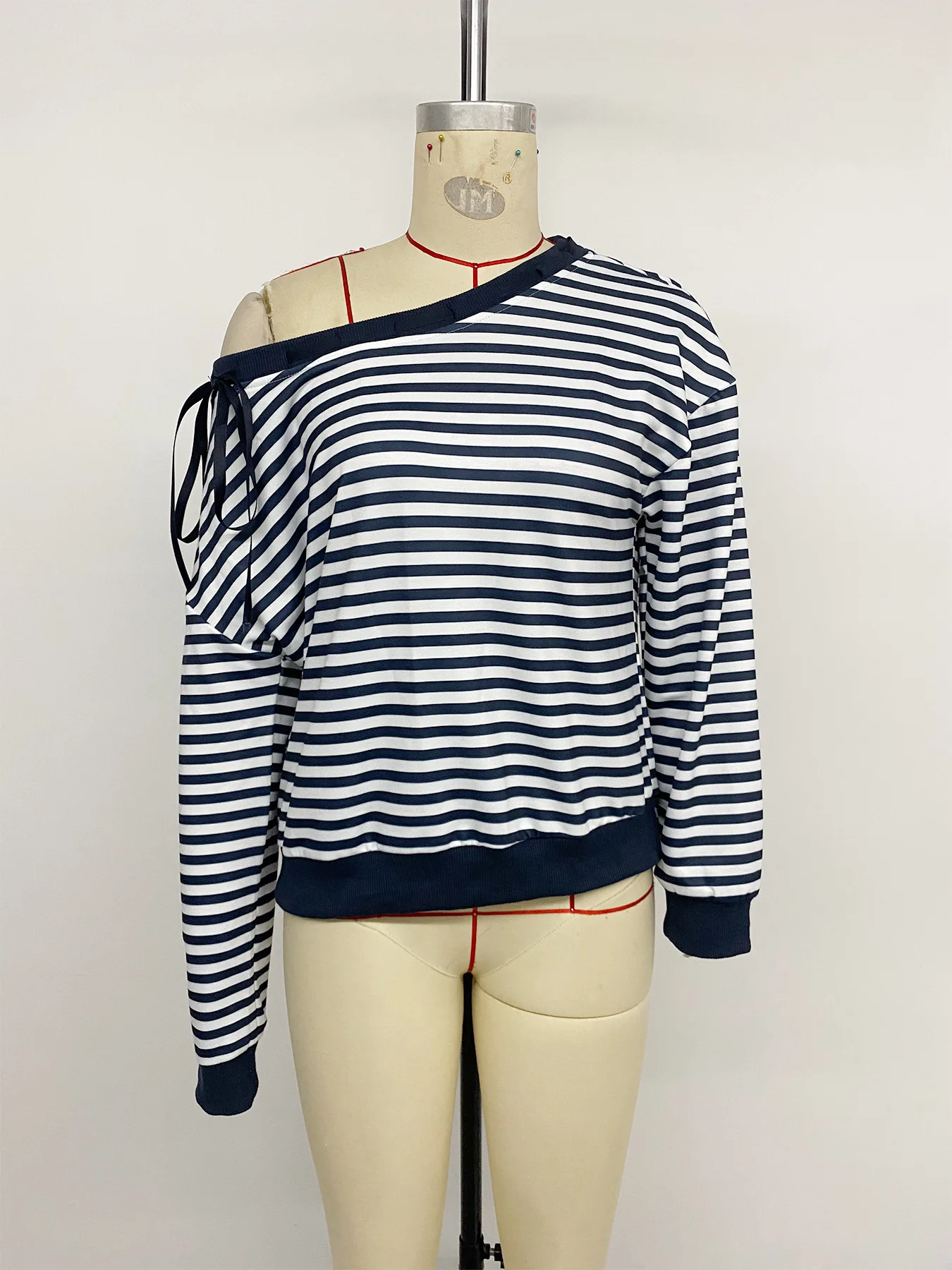 

Top Women 2026 New Spring Autumn Casual Lazy Slant Neck Off Shoulder Long Sleeve Classic Striped Loose Fit Pullover Top
