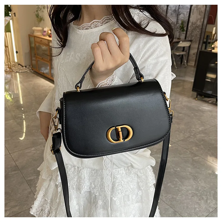 

2025 Women's Premium Solid Color Saddle Bag - Semi-Round Personalized Lock Detail, Detachable Strap Versatile for Daily/Dates