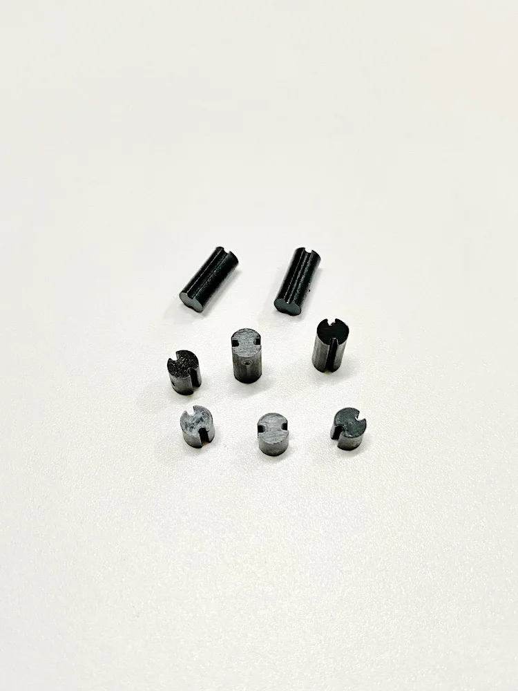 4mm Diameter Black Dual Pit LED Spacer Stands Insulated Foot Pads Isolation Supports for Light-Emitting Diodes