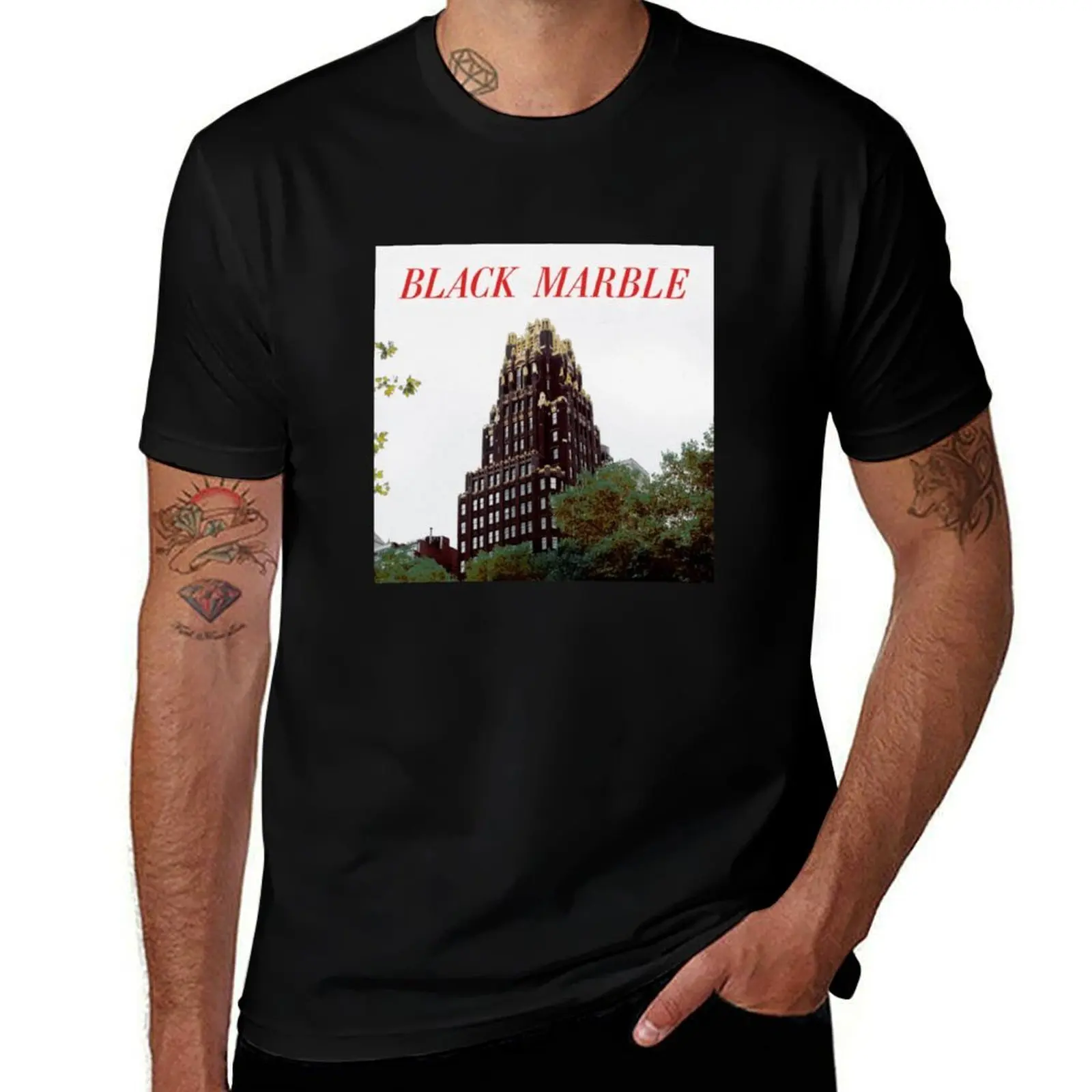 BLACK MARBLE Weight Against the Door T-Shirt Lightweight Casual Summer T-Shirt