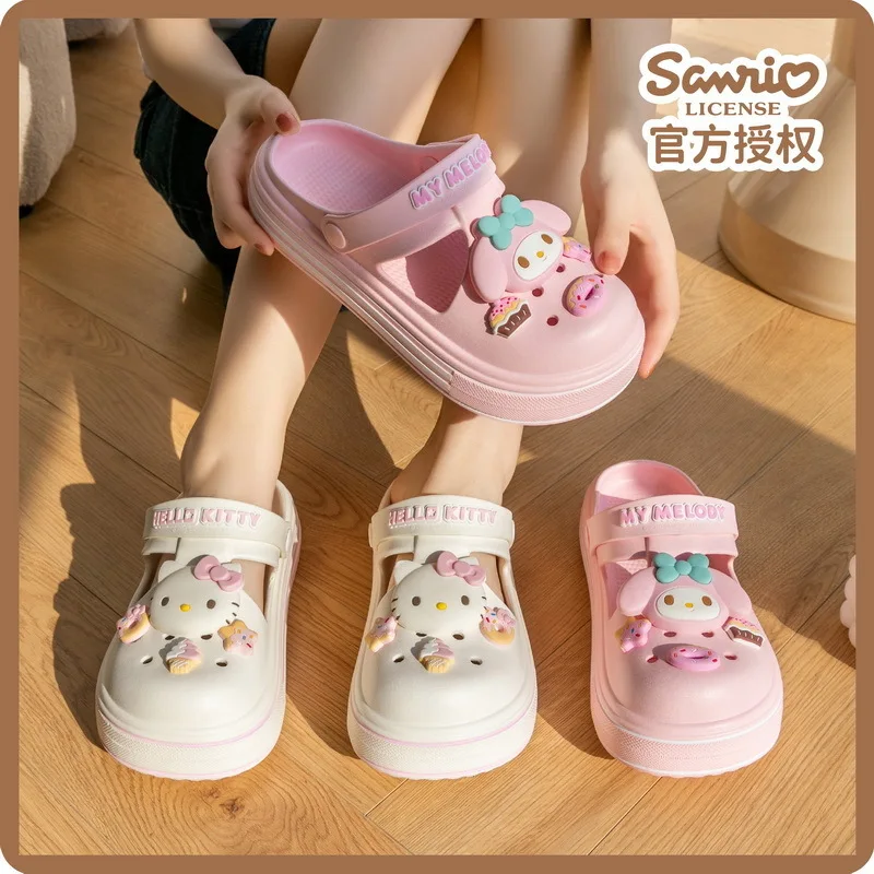 

Sanrio Hello Kitty Series Cave Shoes Lightweight Comfortable Indoor Slippers Outdoor Beach Shoes Practical Peripherals Fun Gifts
