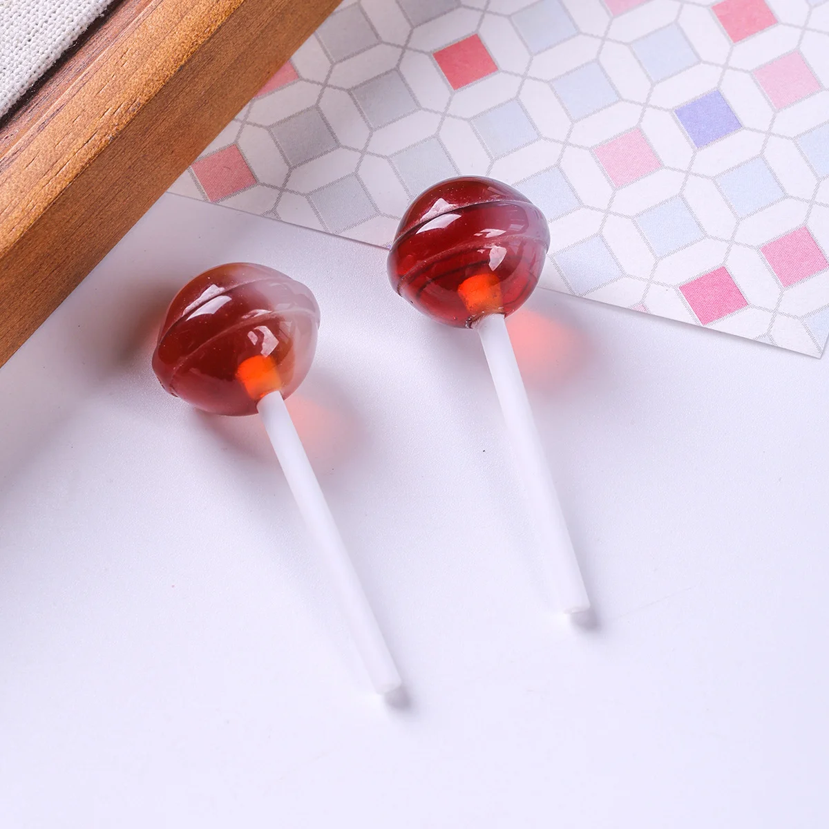 10Pcs Simulation Lollipop Resin Ornament Cabochons Candy Charms For Phone Shell Hairpin Doll House Handmade Craft Materials