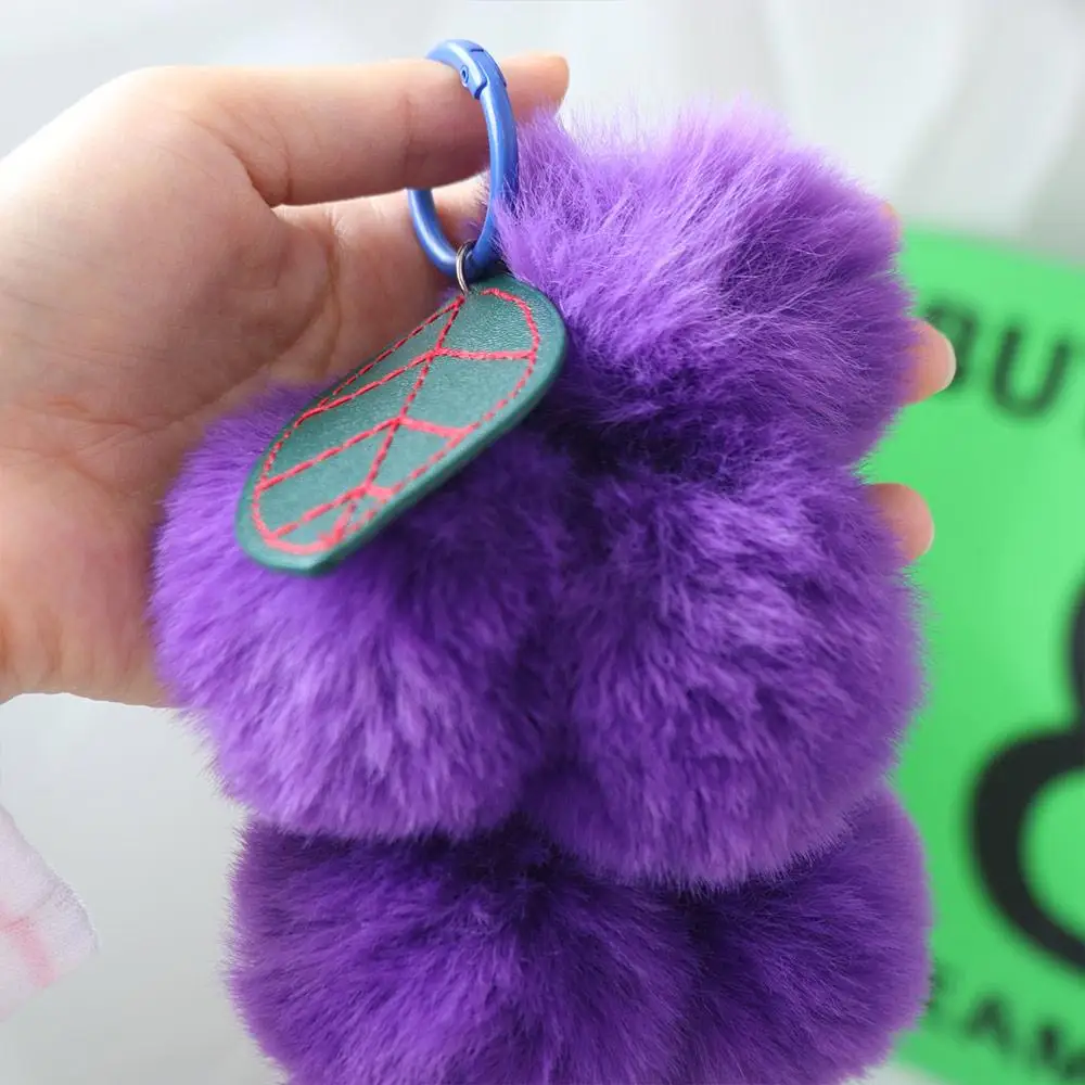 2 szt. Miękki pluszowy brelok do kluczy w kształcie winogrona, dekoracja z futra królika rex, breloczek do kluczy samochodowych, urocze pompony, zawieszka do kluczy dla kobiet