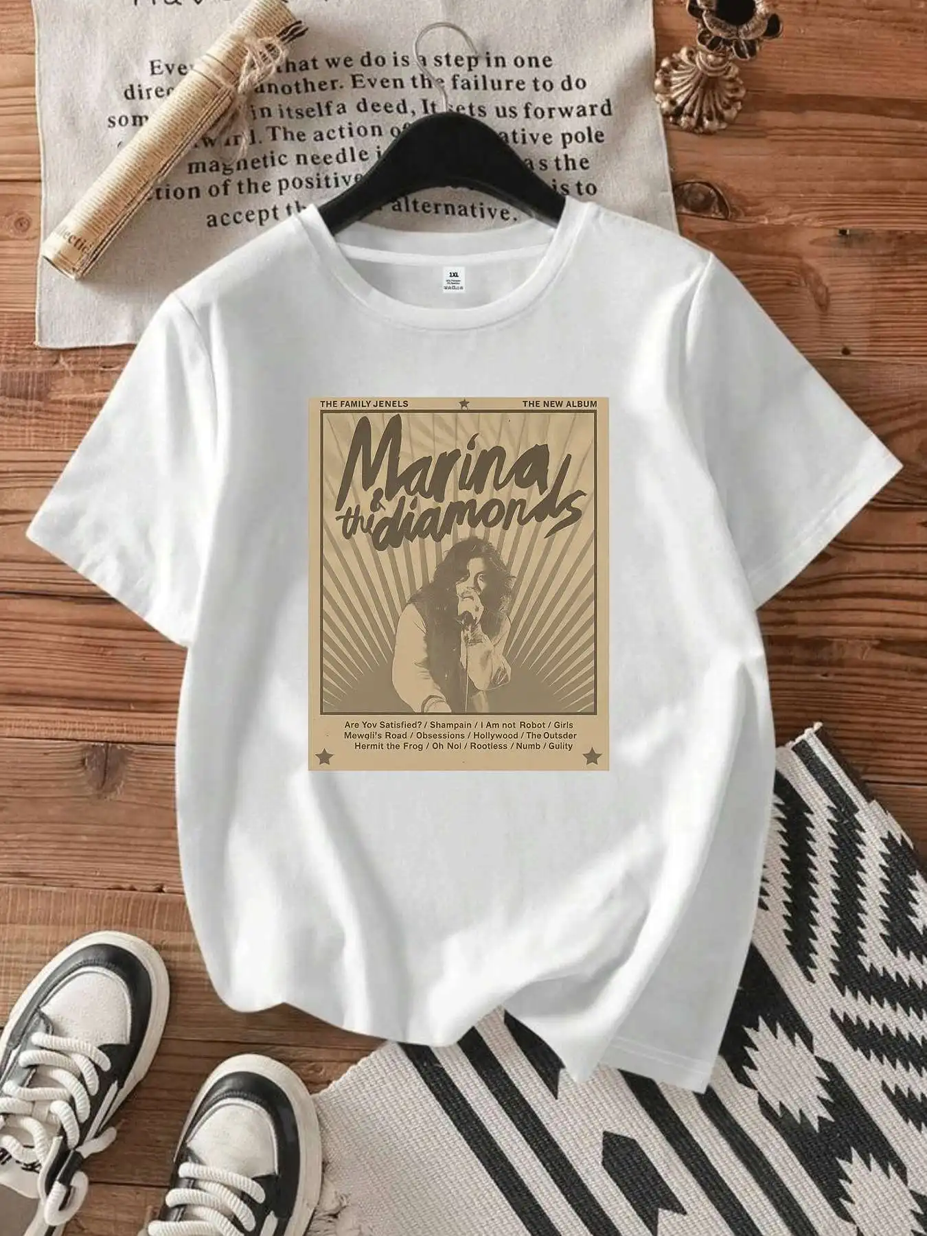 【WY1314504】 Rundhals-Kurzarm-T-Shirt für Damen in Übergröße mit elastischen Halbarmn und trendigen Aufdrucken