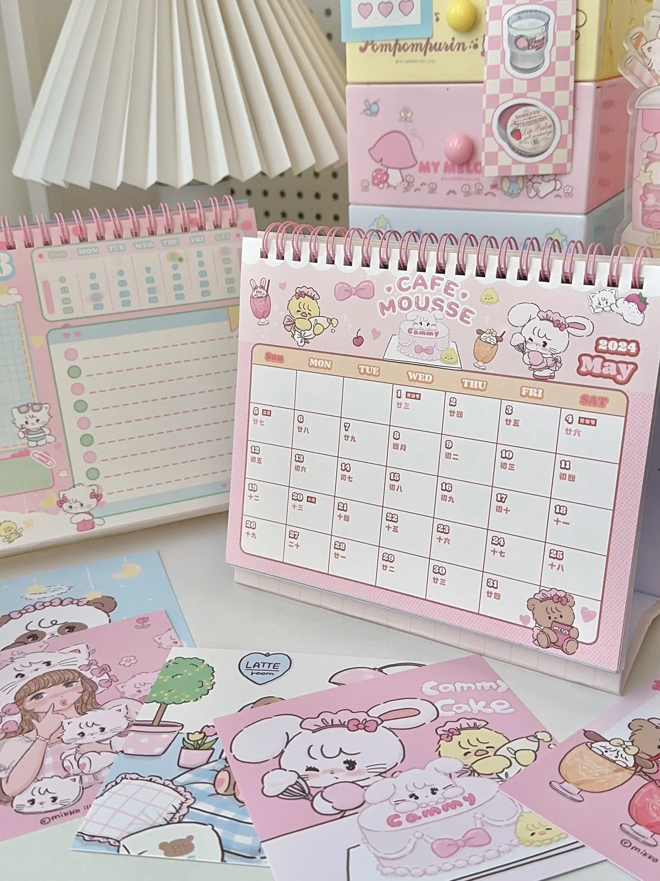 Anno nuovo Mikko calendario Kawaii Anime Cartoon Double Sided Calendar ornamenti Desktop calendario da scrivania figura ragazza regalo giocattolo carino