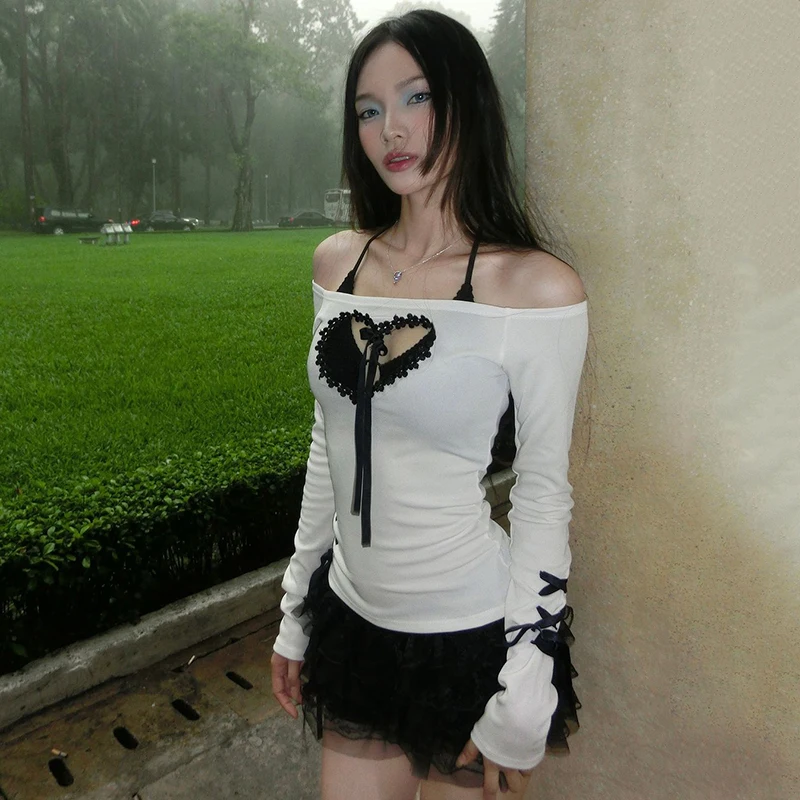 Y2K Sexy White Heart Hollow Out Off-Shoulder T-Shirts New Fashion Aesthetic Lace-up Long Sleeve Corset Tops Women Autumn Tees