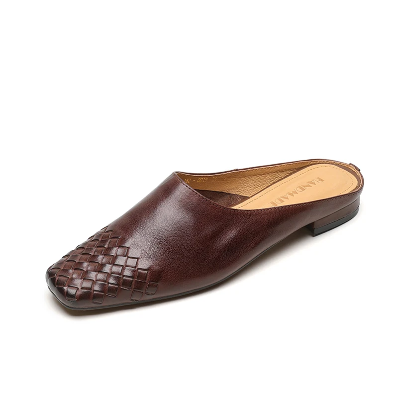 Vintage Women Close… - image