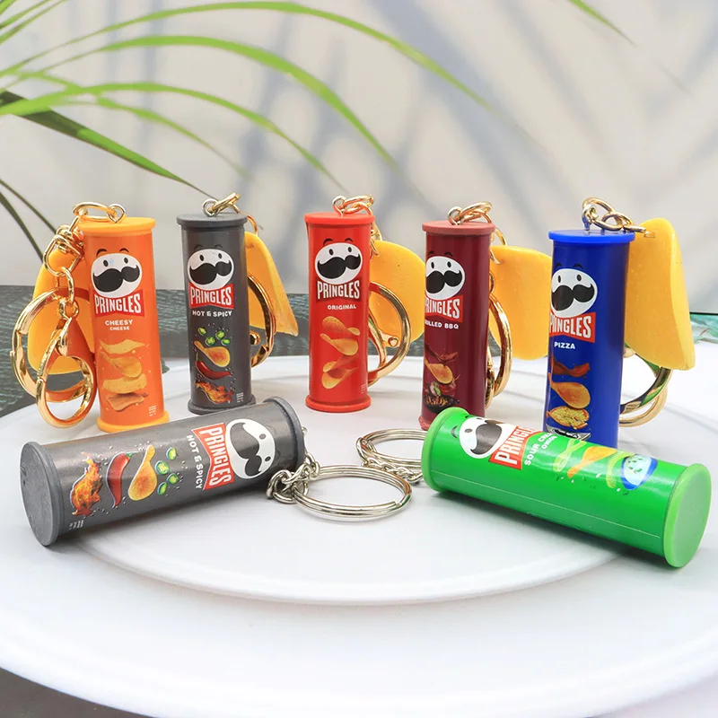 Kreativer Schlüsselanhänger mit Kartoffelchips – realistische Kunstharz-Snack-Kartoffelchips-Hängedekoration – Mini-Aufhänger mit Kartoffelchip-Eimer
