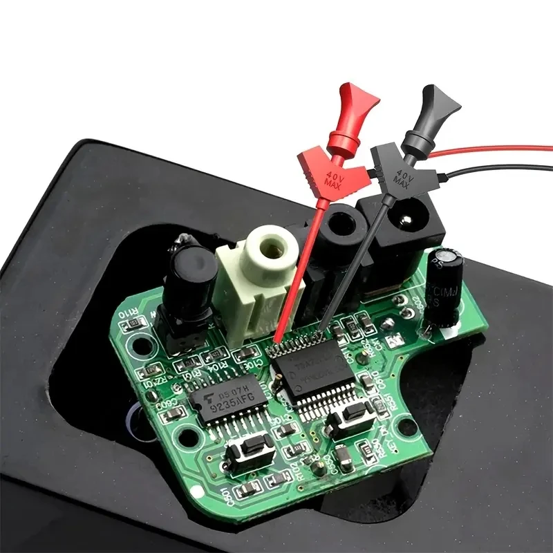 25 個のマルチメーターシリコンテストリードキット、交換可能なニードルスパナワニ口クリップ付き、4mm バナナプラグからテストフックケーブルまで