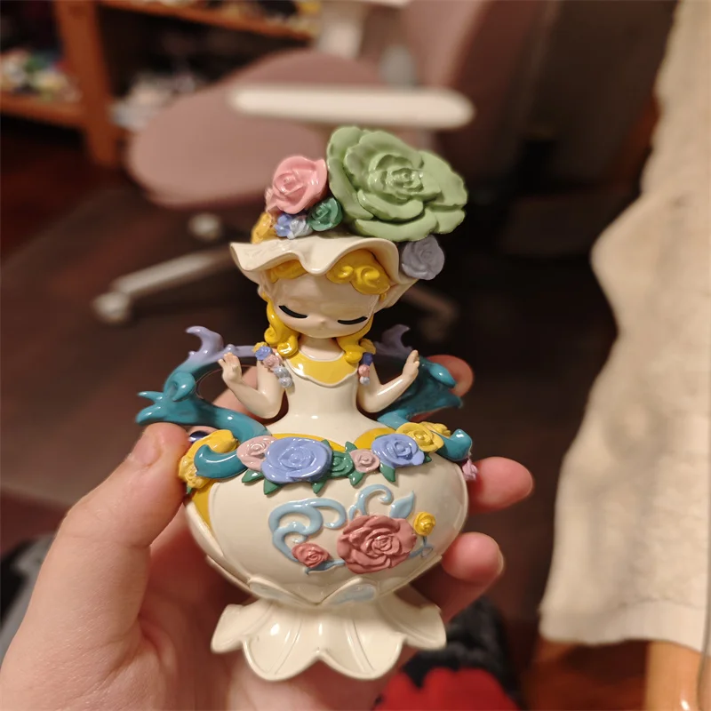 

Sleep the Treasure Gallery Series Blind Box - Kawaii Mystery Anime Figure Collectible Doll for Desk Decor And Gift Ornament