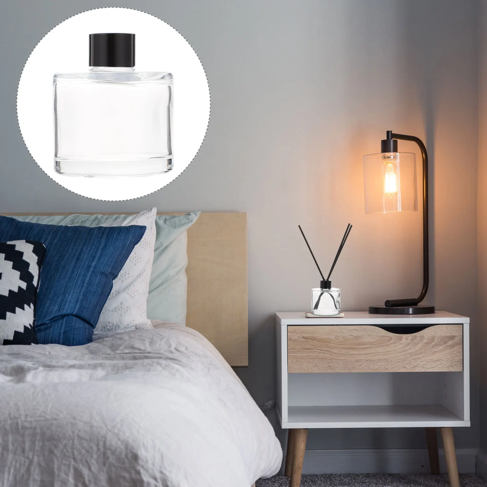 

1Set Essential Oil Diffuser Bottles Aromatherapy Volatile Bottles with Reeds for Continuous Scent Release in Living Space Or