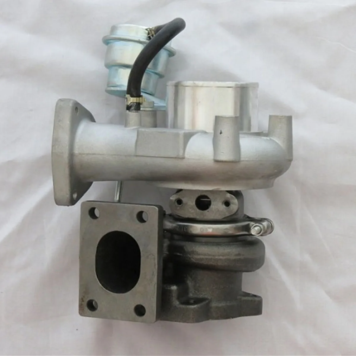 

TD04L TURBO 49377-01210, 4937701210 for MITSUBISHI M40 ENGINE