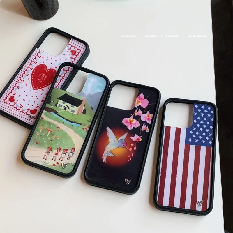 Wildflower نارا سميث الريف زهرة Orebellas القمر قضية الهاتف آيفون 16 15 14 13 12 17Pro ماكس الأبيض منقطة wf غطاء