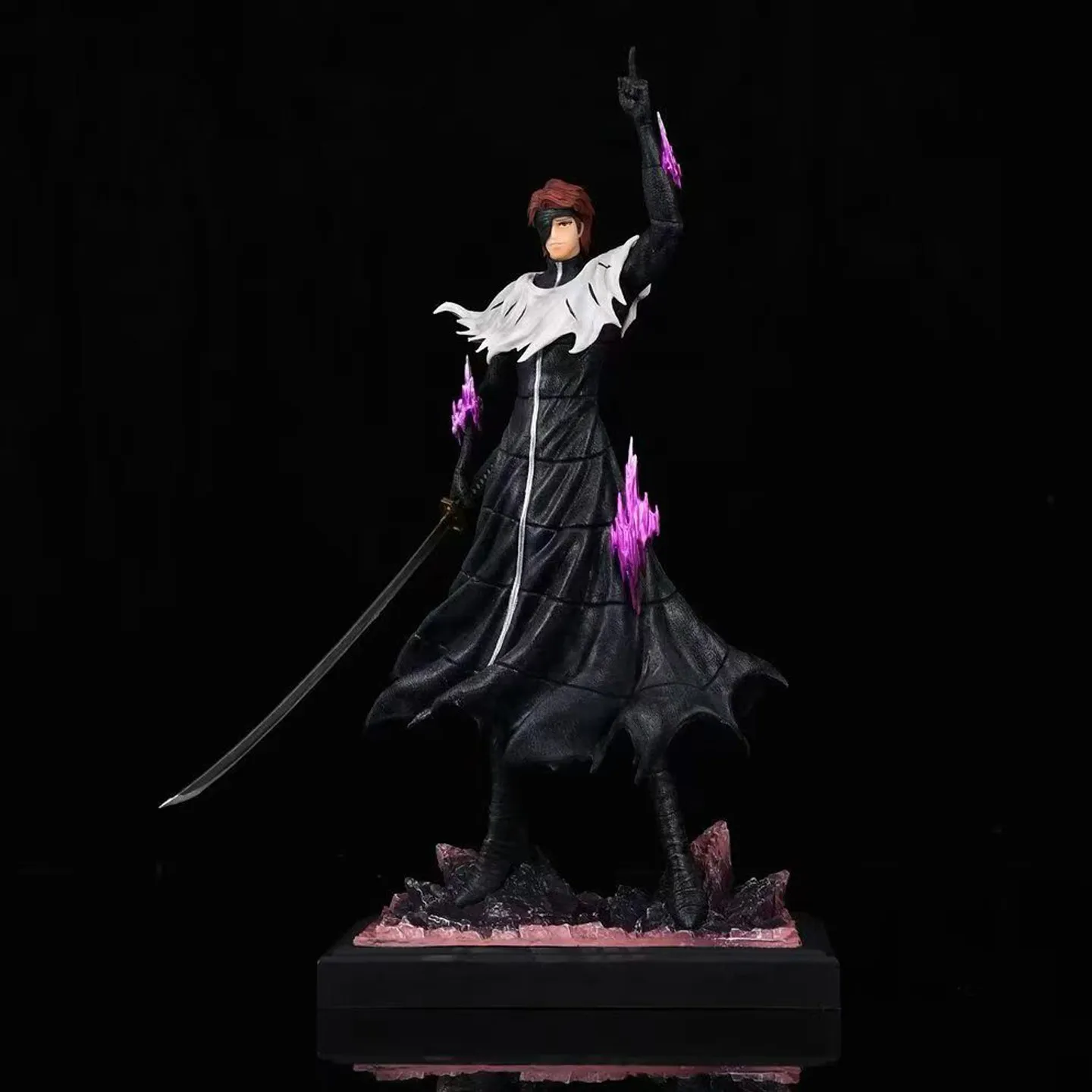 Figura de Aizen Sousuke de Anime, estatua coleccionable de Bleach, modelo para decorar escritorios, ideal como adorno, juguete o regalo para los fans del anime.