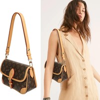 Speedy Sling Bag With Adjustable Strap Crossbody Bag With Card Holder Three-In-One Shoulder Bag With Fine Strap For Motorcycles
