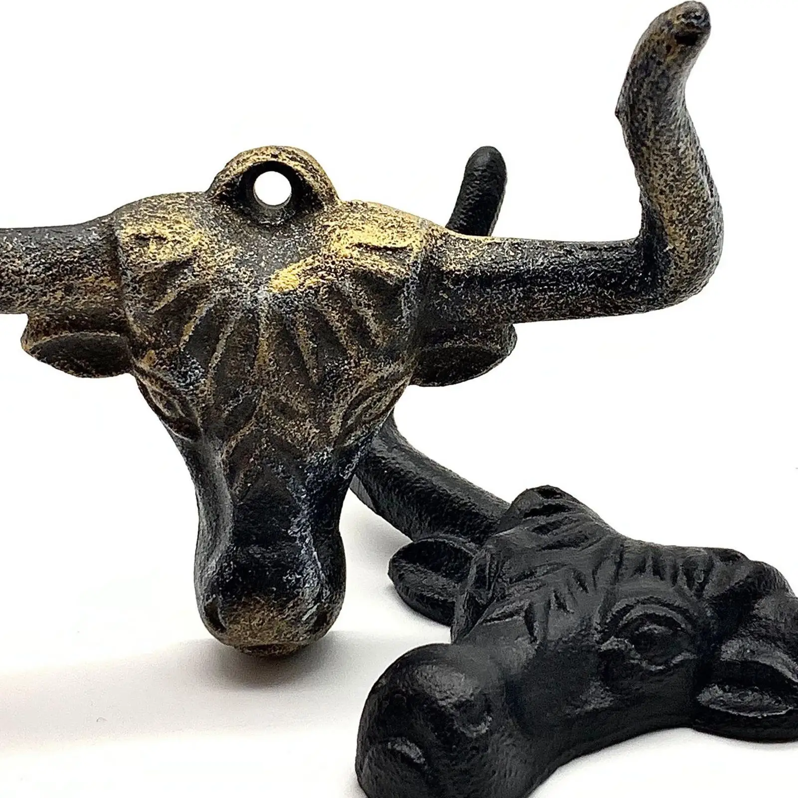 Decorative Wall Hook Metal Bull Head Art Rustic Hat Rack Organizer Vintage Wall Hooks for Garden Fence