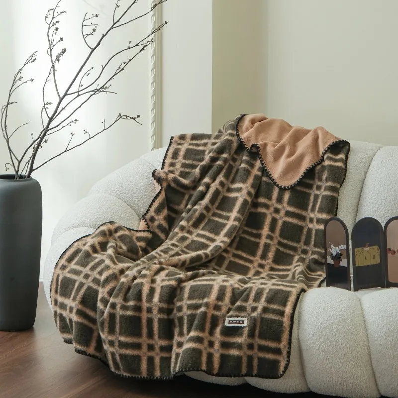 

2025 г., имитация шерсти, молочный флис, декоративное одеяло с иглами, двустороннее флисовое повседневное одеяло