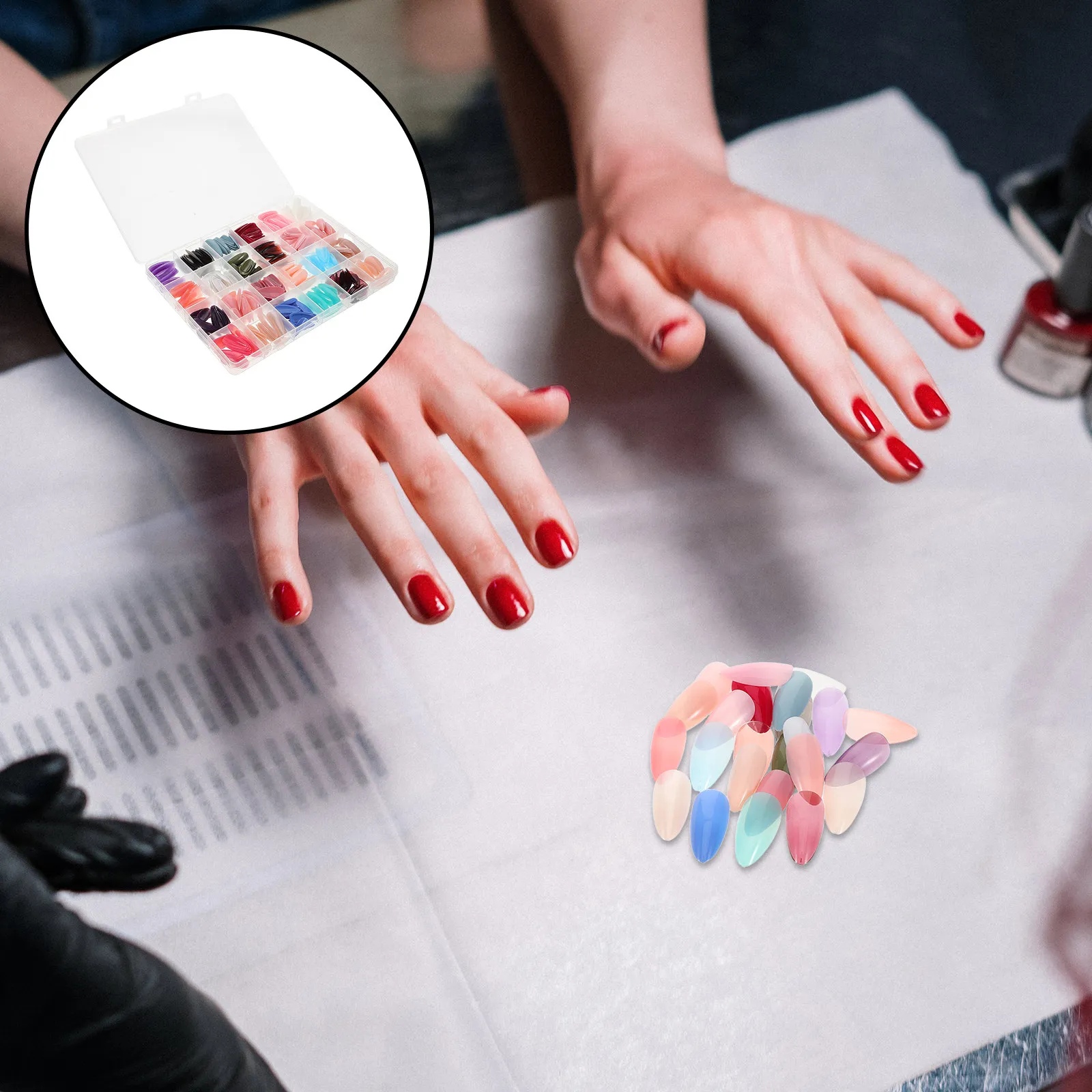 

Women Accessory Artificial Fake Nails Set Matte Finish Full Cover Fake Finger Nails Replaceable Decorative Compact Nail Kit