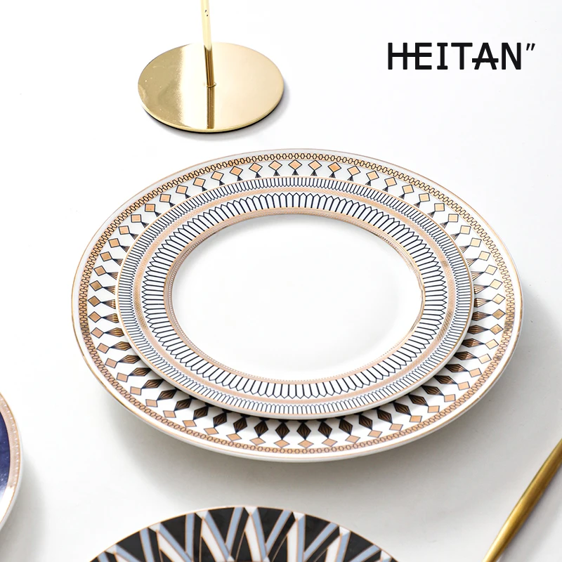 Gold-plated Geometric Ceramic Dinner Plate Advanced Cooking Dish Home Breakfast Bread Dessert Plate Kitchen Utensils Porcelain