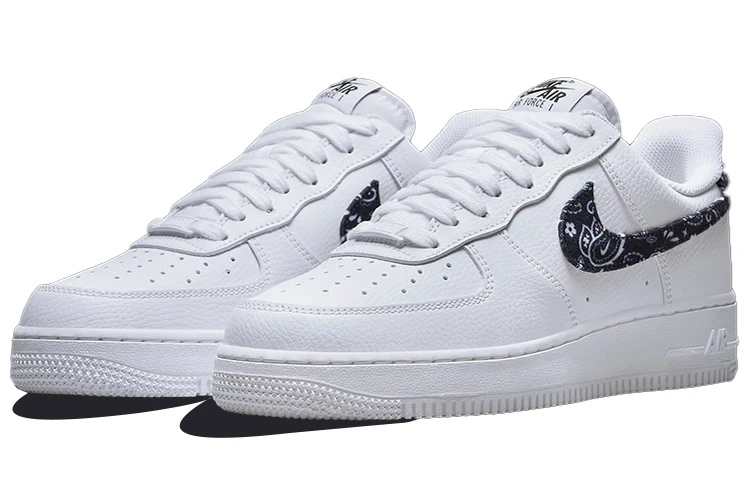 Damskie tenisówki Nike Air Force 1 Low \'07 Essential White Black Paisley