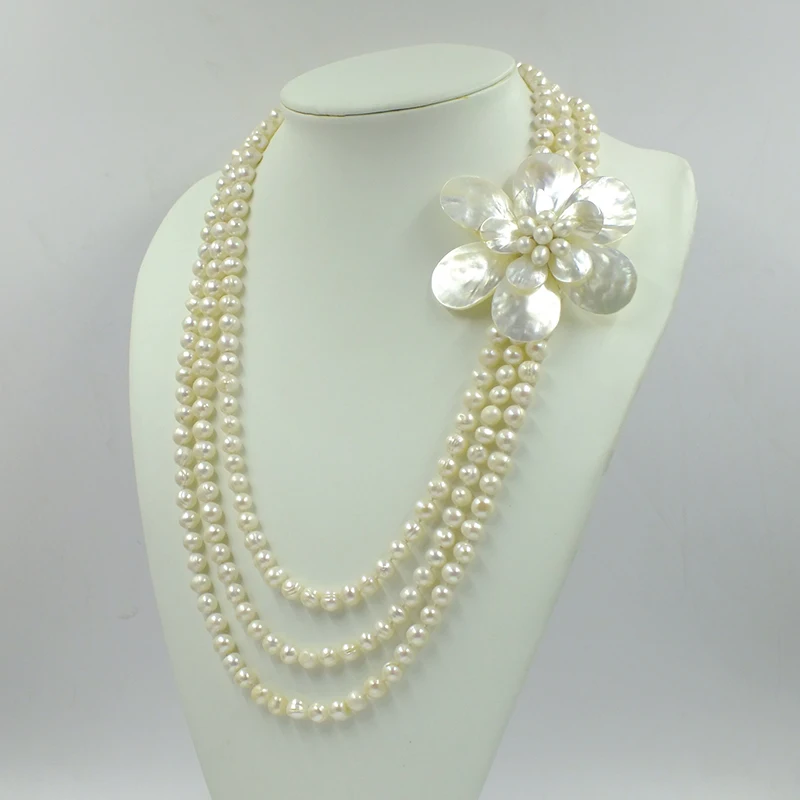 8MM AA 3-layer necklace with natural white pearl/shell flowers. 60-65cm