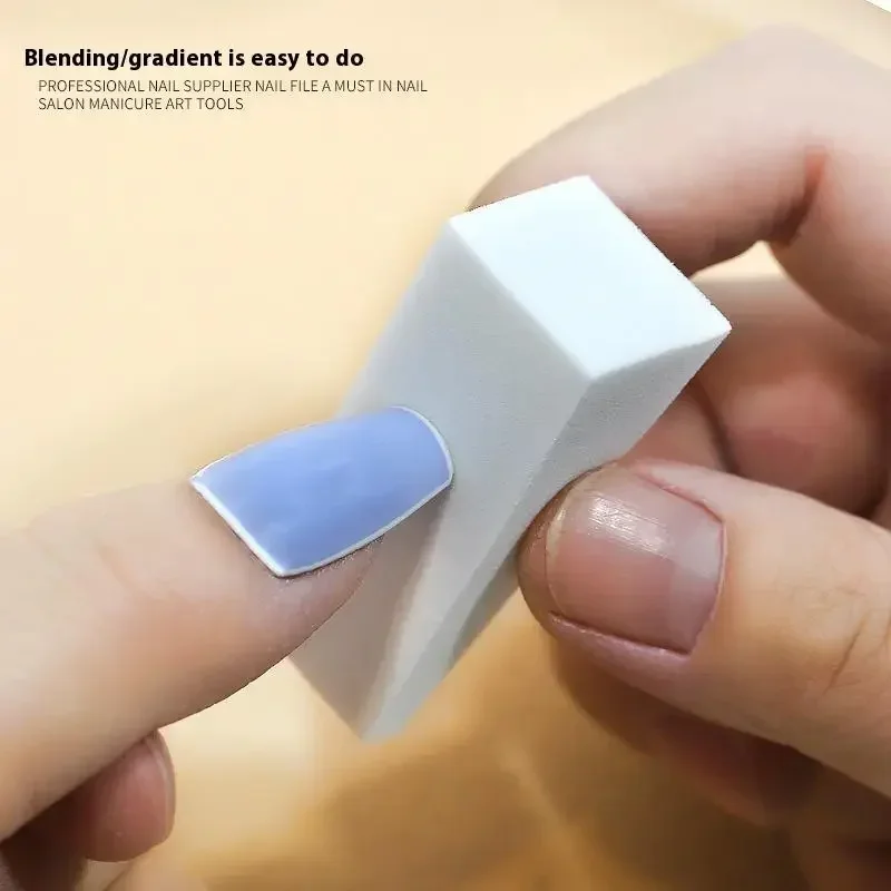 20/50 個白三角形ソフトスポンジネイルブラシグラデーション効果絵画ゲルハロー染色ツールブラシ DIY マニキュアメイクスポンジ