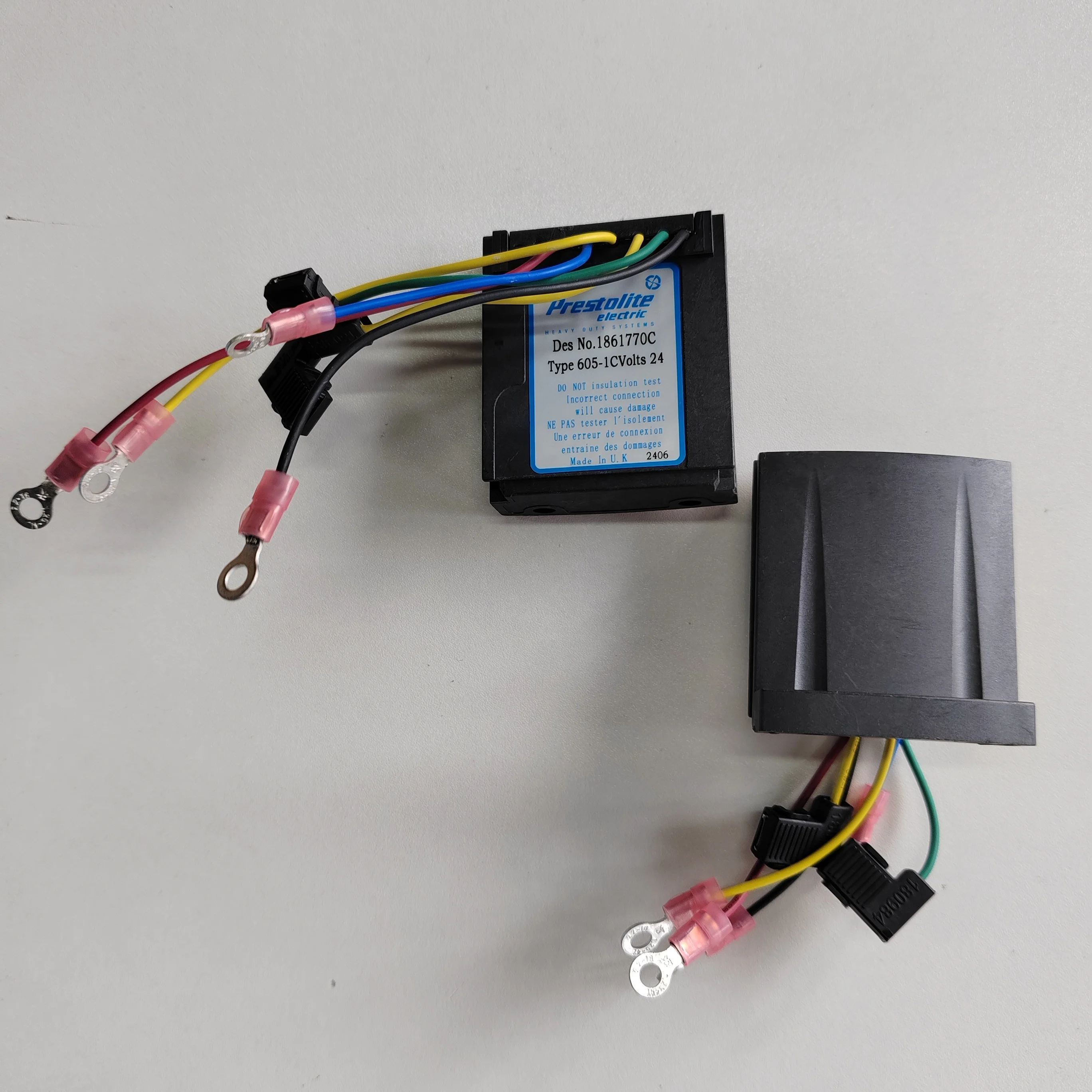 الأصلي 1861770 منظم مولد الجهد من سلسلة Prestolite 605-1c فولت 24 فولت لحافلة Yutong Higer/مولد المدرب