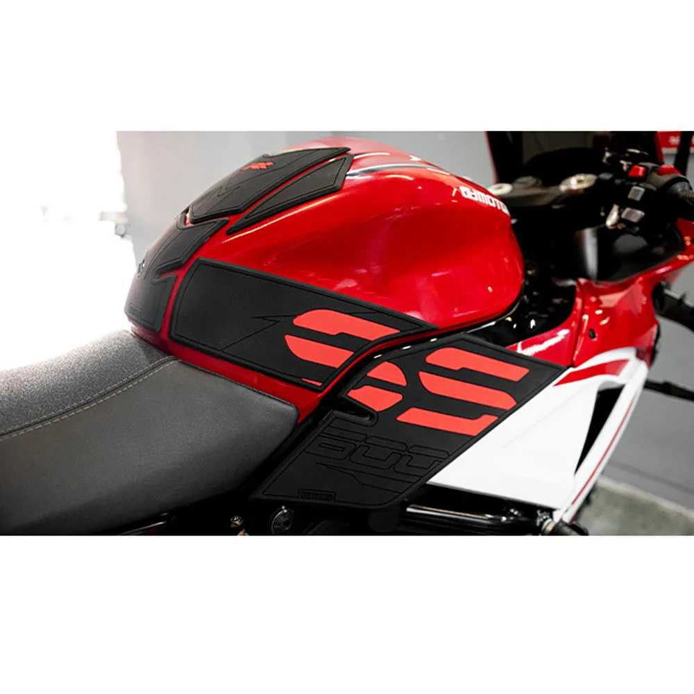 Motorcycle Side Fuel Tank Pads Protector Stickers Decal Gas Knee Grip Traction For QJMOTO SRK600RR 600RRSRK SRK 600 RR SRK 600RR