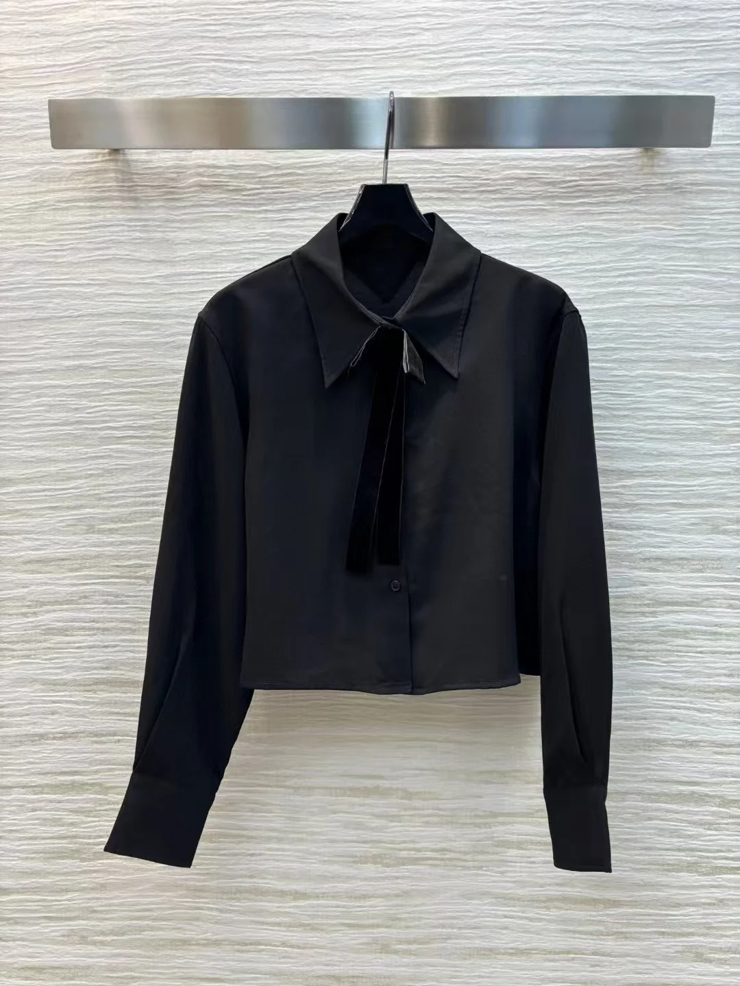 High end customized 2025 early spring ribbon short shirt