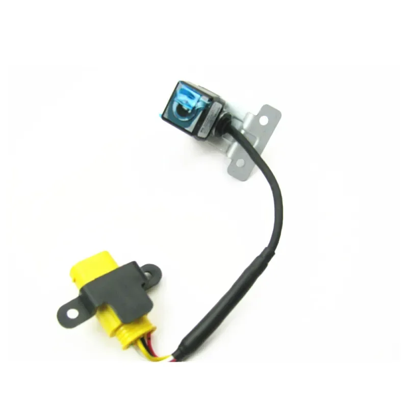 

957601D100 NEW GENUINE Back Up Reverse Parking Aid Camera OEM For Kia Carens Rondo 2009-2011