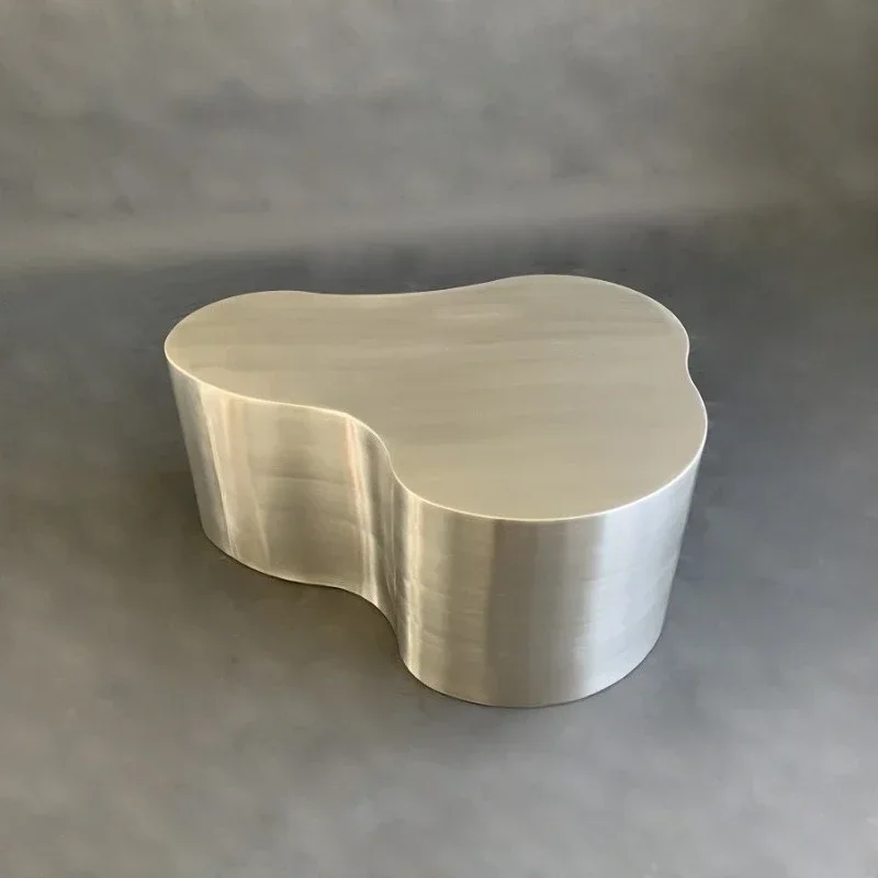 Light luxury stainless steel cloud coffee table Modern creative and fashionable living room Hotel