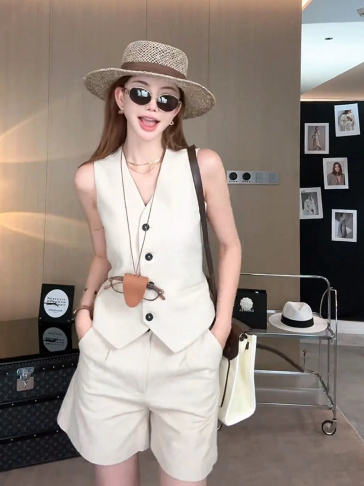 

Slim Fit Women's Vest Summer Thin High End No Sleeve Outerwear Elegant Fashion Shoulder Pad Design Work Commute Style